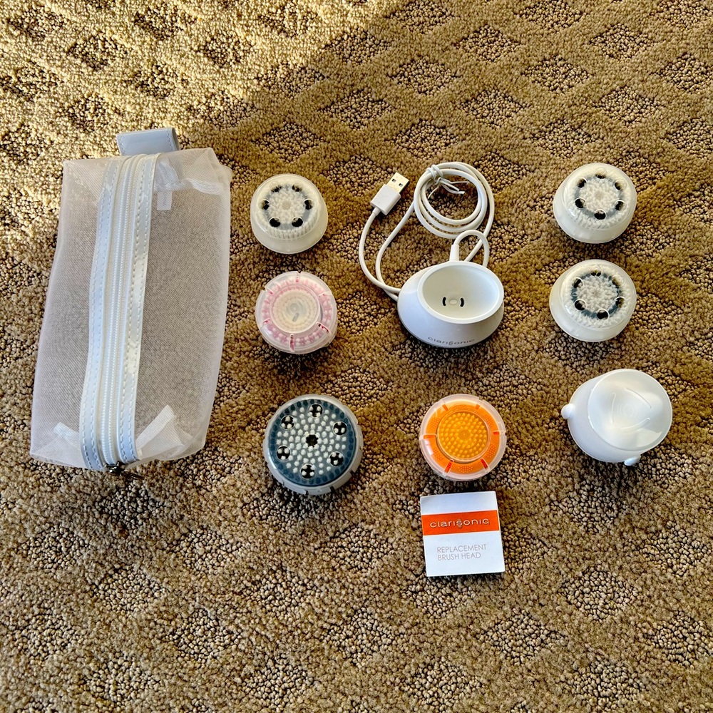 Huge new Clarisonic Brush Head Bundle